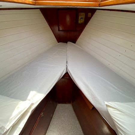 Hotel Fantastico Velero En Barcelona San Adrián de Besós Zewnętrze zdjęcie